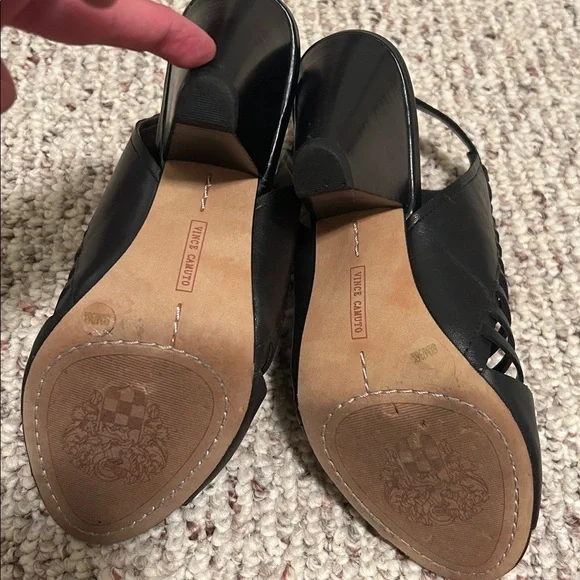 Vince Camuto black sandal strappy gladiator 6.5 - Picture 3 of 6